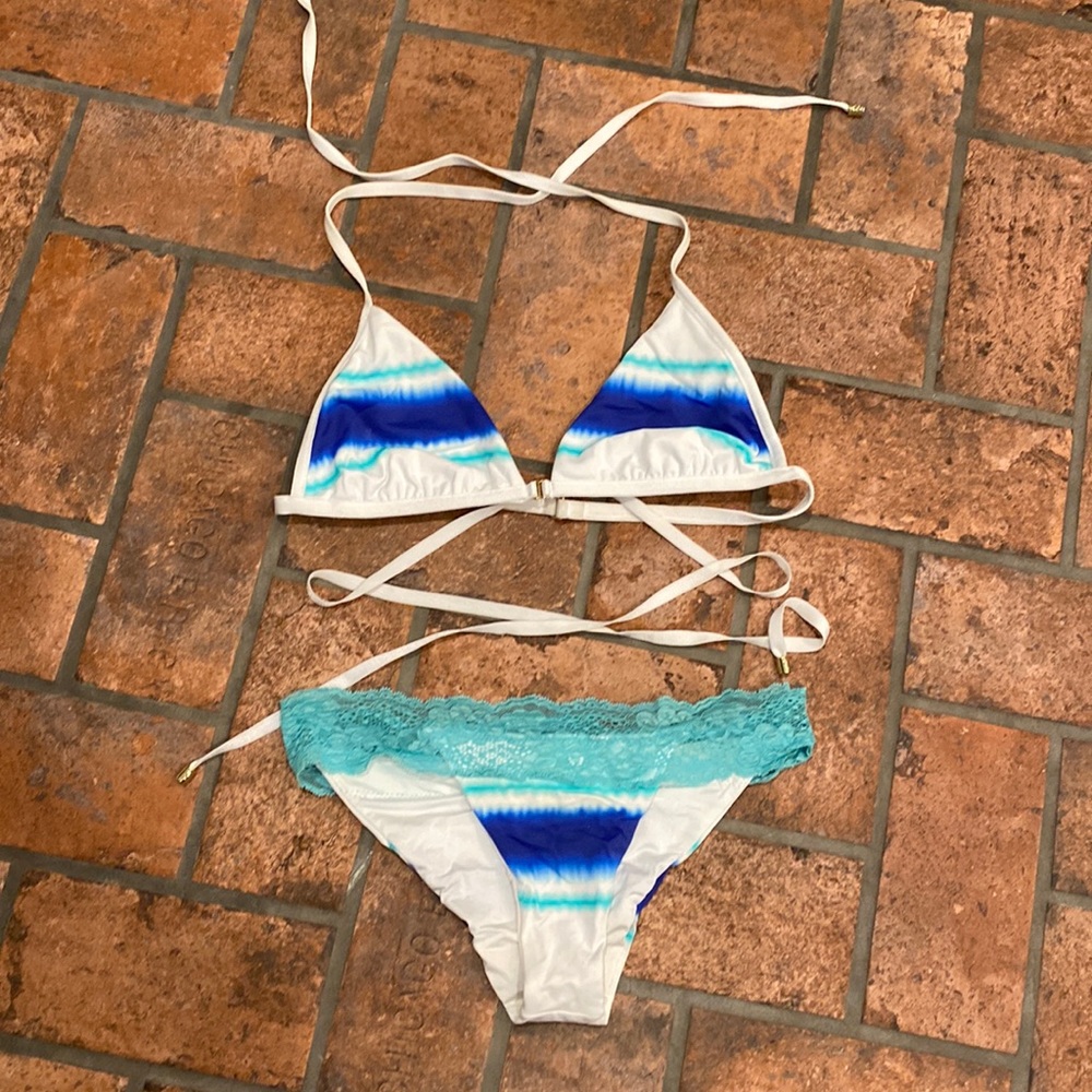Beach Bunny tie dye, lace, wrap bikini